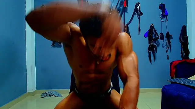 adonisdios22 现场性爱视讯表演