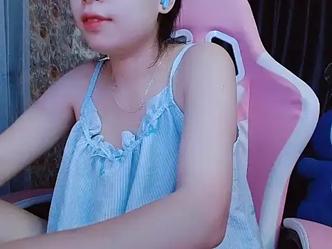 Julie_Ulie 现场聊天室