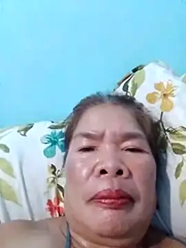 sexylizzy4u 现场聊天室