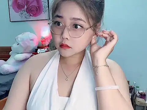 Nhanlu009 现场性爱视讯表演