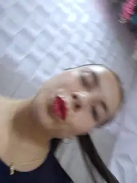 EmmaContreras_Val 现场聊天室