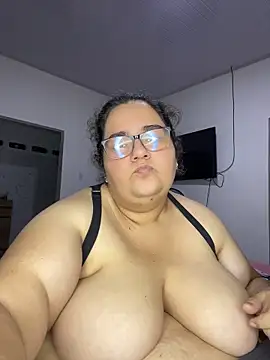 marianacooper1234 现场聊天室