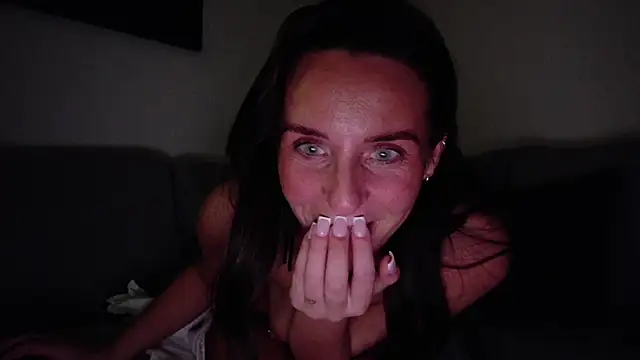 Alex live cam
