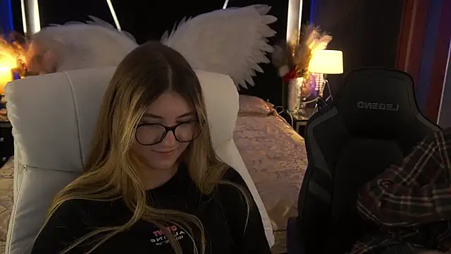 Dark_Brii's Live XXX Chat