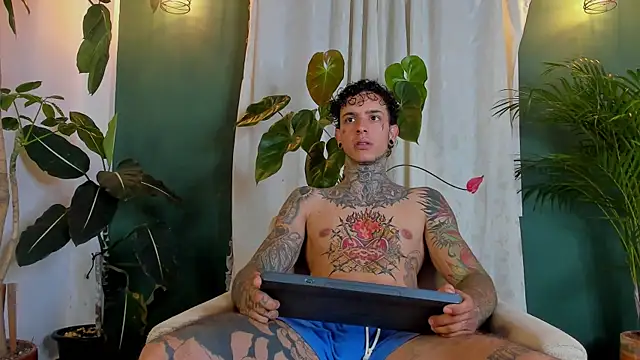 Aron_ford's Live XXX Chat