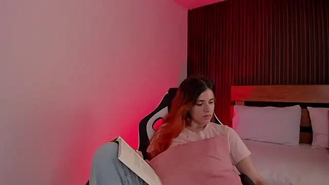 alliss_ginger_'s Live XXX Chat