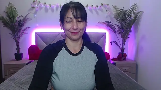 LiluGrants' Live XXX Chat