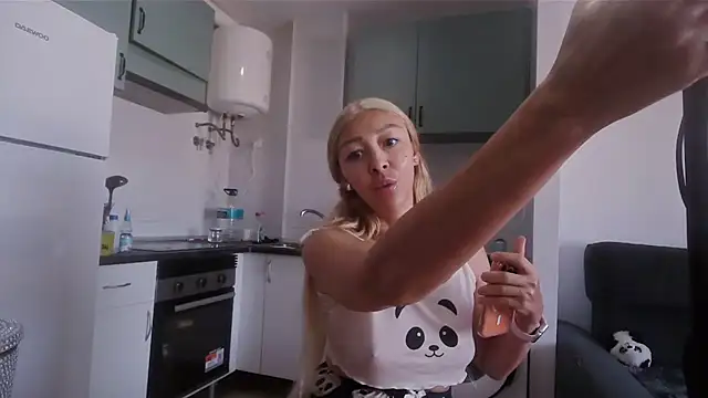 Casandra89's Webcam Show