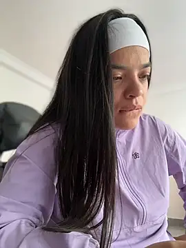 JuanitaMore01's Live XXX Chat