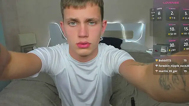 m0neyken Шоу с уебкамера
