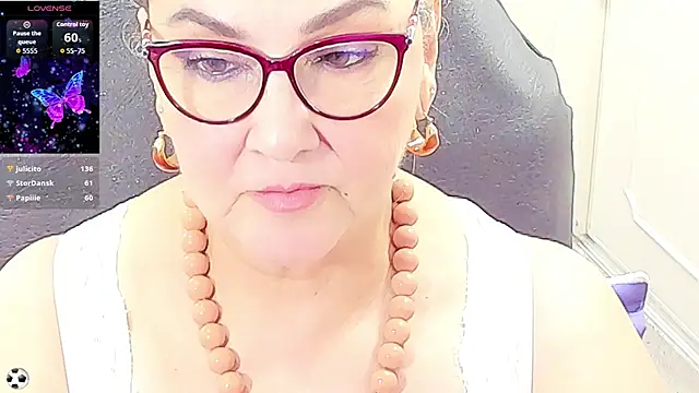 cataleya_mom's Live XXX Chat