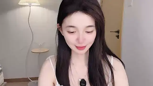 Annie-3's Live XXX Chat