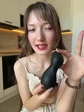 Strawberry_Senpai's Live XXX Chat