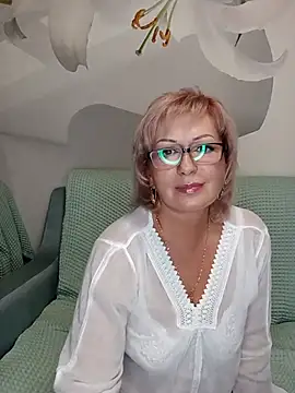 EmilyFanks' Live XXX Chat