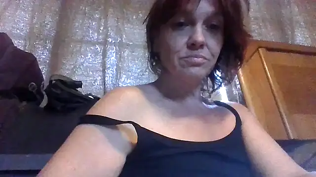 spundarella420's Live XXX Chat