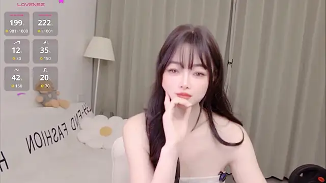 uikyy1's Live XXX Chat