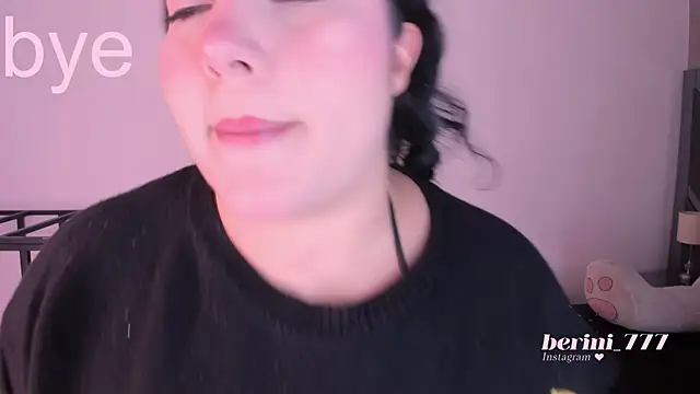 AmberiniHoffman's Live XXX Chat