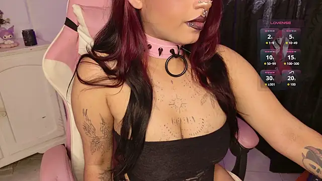 Nyx_Blackmoon's Live XXX Chat