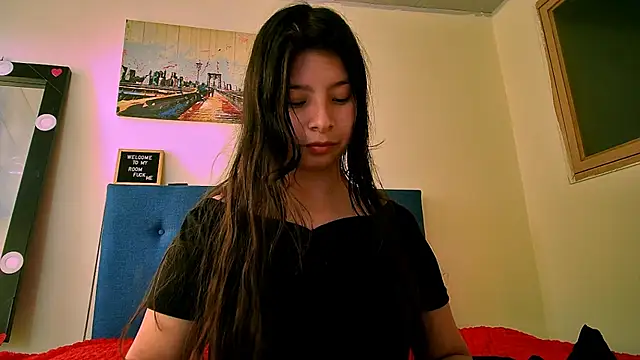 HIMAWARY_SOIN5's Live XXX Chat