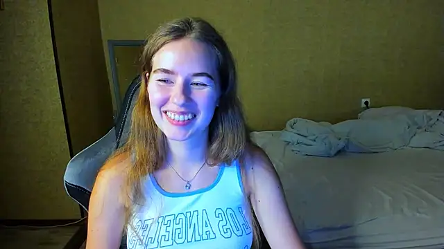 EmilyPaw's Live XXX Chat