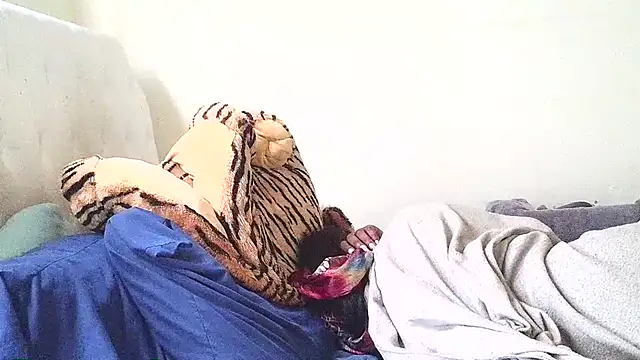 Prettylondond's Live XXX Chat