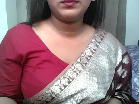 Anuska_010's Live XXX Chat