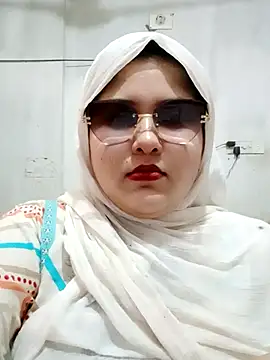 Nusrat-N's Live XXX Chat