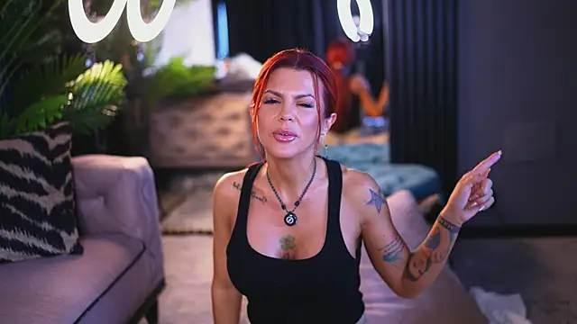 CamillaStarrX's Live XXX Chat