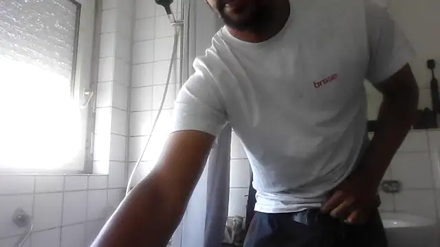 ratnagopq's Live XXX Chat