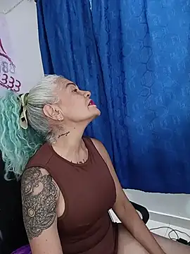 freyadevil333's Live XXX Chat