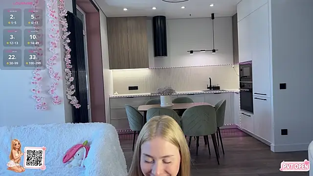 Lumeya_Aura's Live XXX Chat