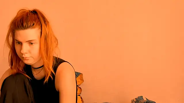AliceCUNTach's Live XXX Chat