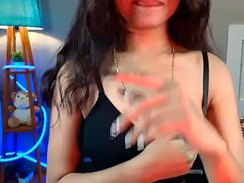 Your-mansi's Live XXX Chat