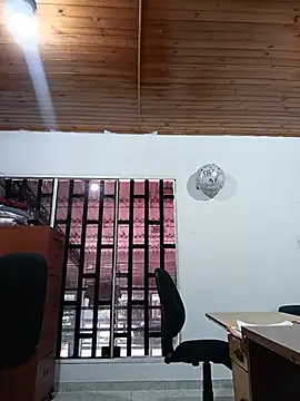 VargasXimena's Live XXX Chat