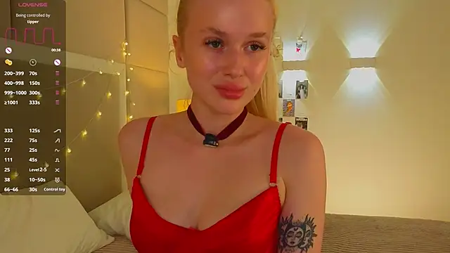 essyle's Live XXX Chat