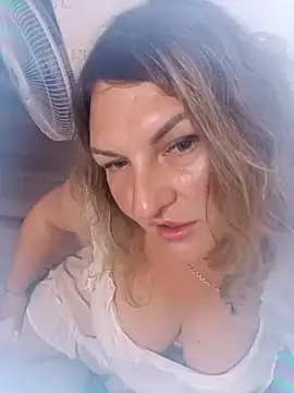 Olena19871 Live XXX Chat