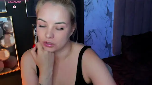 StephanieSweety's Live XXX Chat