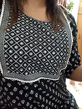 Tanha18's Live XXX Chat