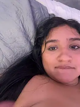 FoxySkye's Live XXX Chat
