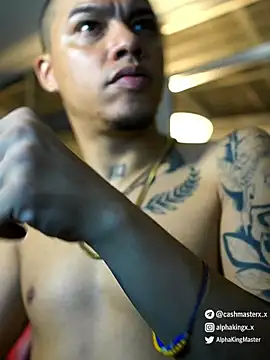 AlphaMasterXxx's Live XXX Chat