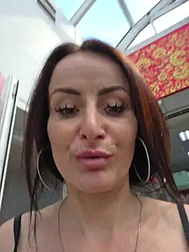 AnnaMaria-'s Live XXX Chat