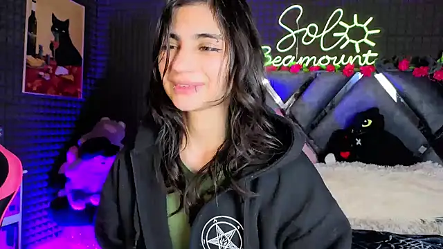 SolBeaumont1's Live XXX Chat