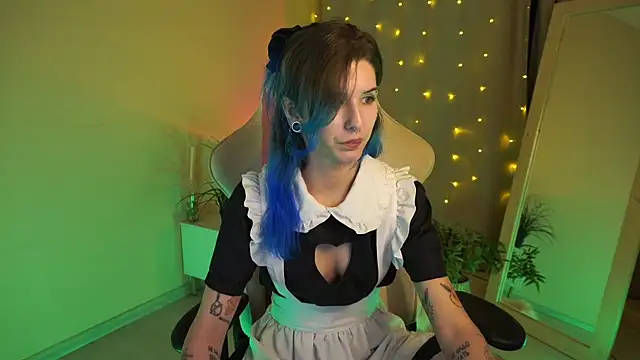 Lain_Root's Live XXX Chat