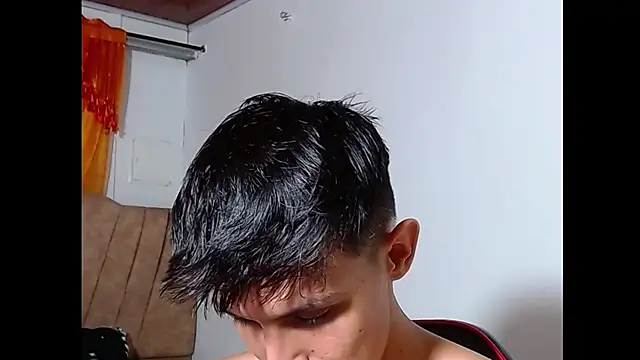 rowanbig's Live XXX Chat