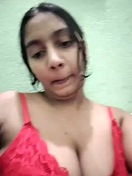 ERZA_7's Live XXX Chat
