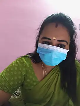 TamilPonnuJeevitha's Live XXX Chat