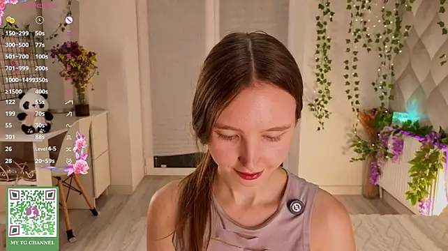 ElfredaTupy's Live XXX Chat