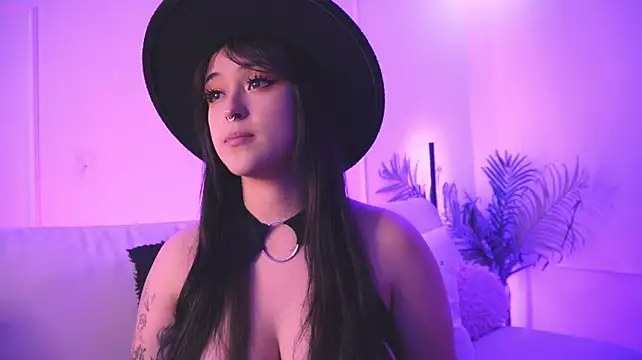 Gloomydoll's Live XXX Chat