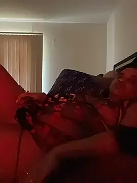 reecieofficial's Live XXX Chat
