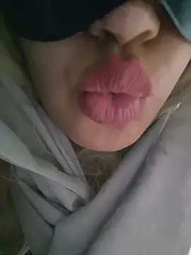 Lonalonaa9's Webcam Show